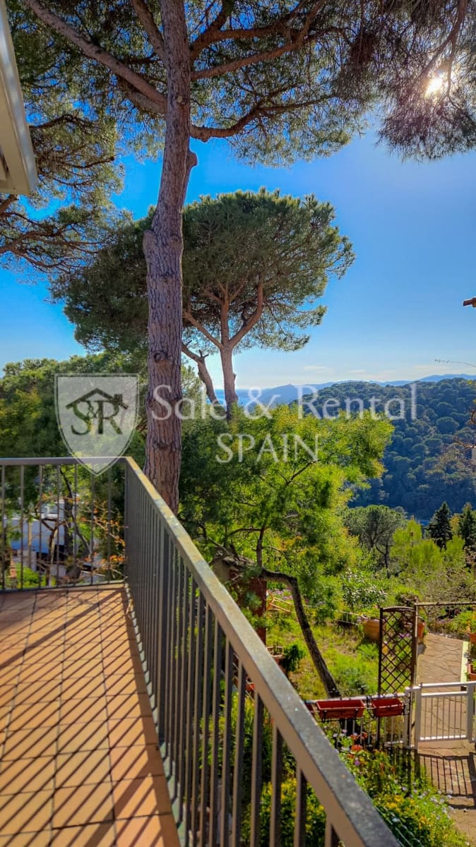 Villa/Maison à vendre à Lloret de Mar avec garage - 550 000 € (Ref: 10034852)