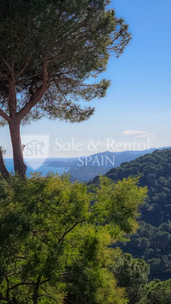 Villa/Maison à vendre à Lloret de Mar avec garage - 550 000 € (Ref: 10034852)