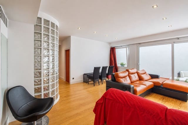 4 Zimmer Wohnung zu verkaufen in L'Antiga Esquerra de L'Eixample, Barcelona Stadt - 850.000 € (Ref: 10094151)