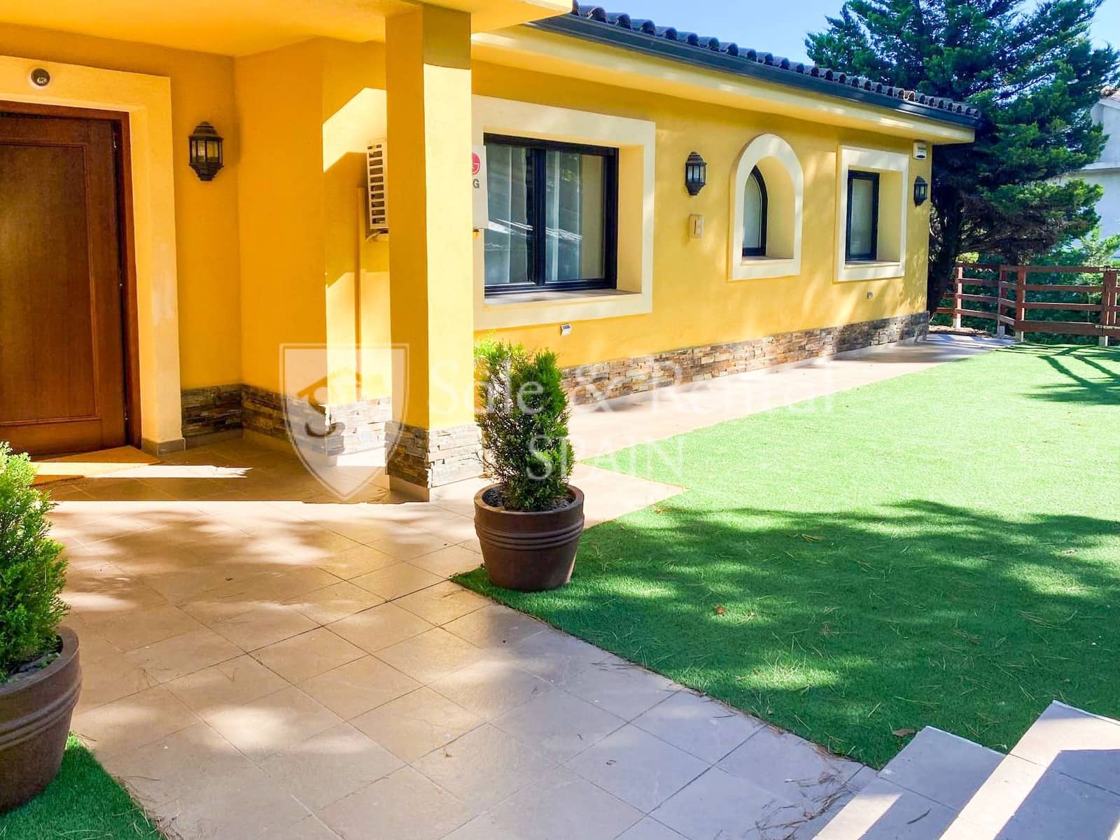 4 soveværelse Villa til salg i Santa Cristina d'Aro med swimmingpool garage - € 875.000 (Ref: 10099630)