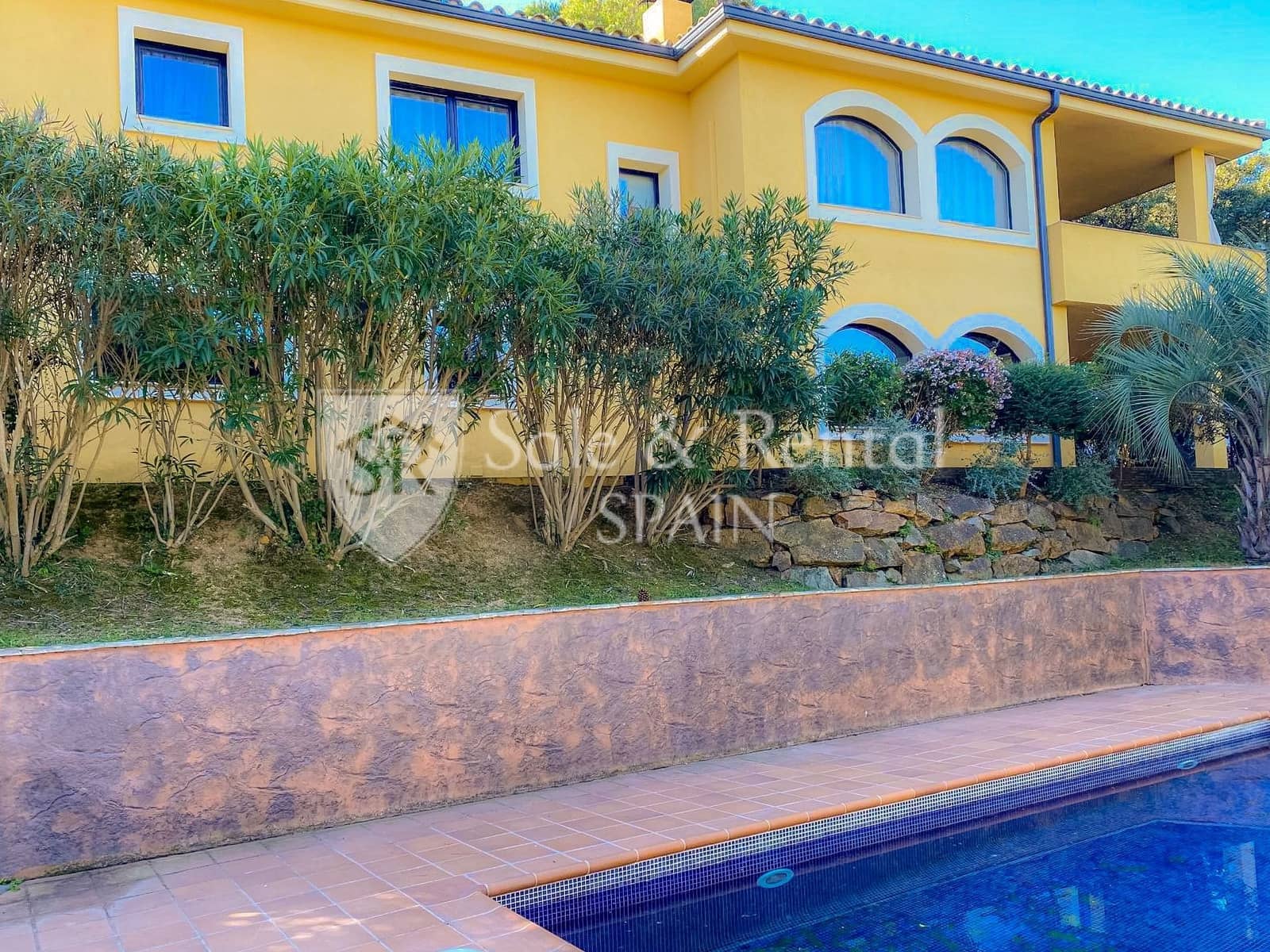 4 soveværelse Villa til salg i Santa Cristina d'Aro med swimmingpool garage - € 875.000 (Ref: 10099630)