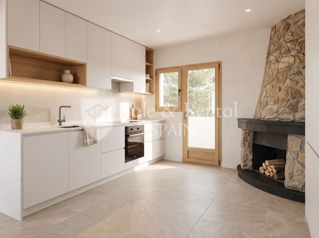 4 soverom Kjedet enebolig til salgs i Blanes med garasje - € 449 000 (Ref: 10157176)