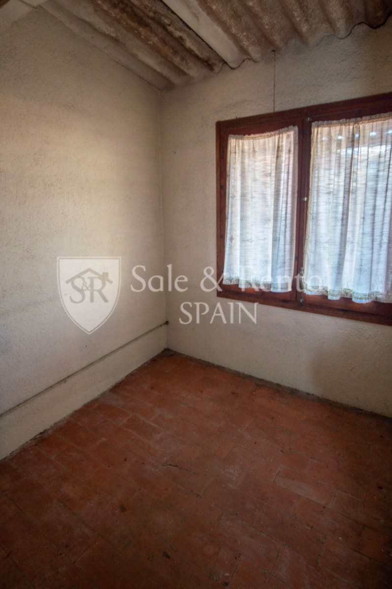4 soverom Kjedet enebolig til salgs i Blanes med garasje - € 449 000 (Ref: 10157176)