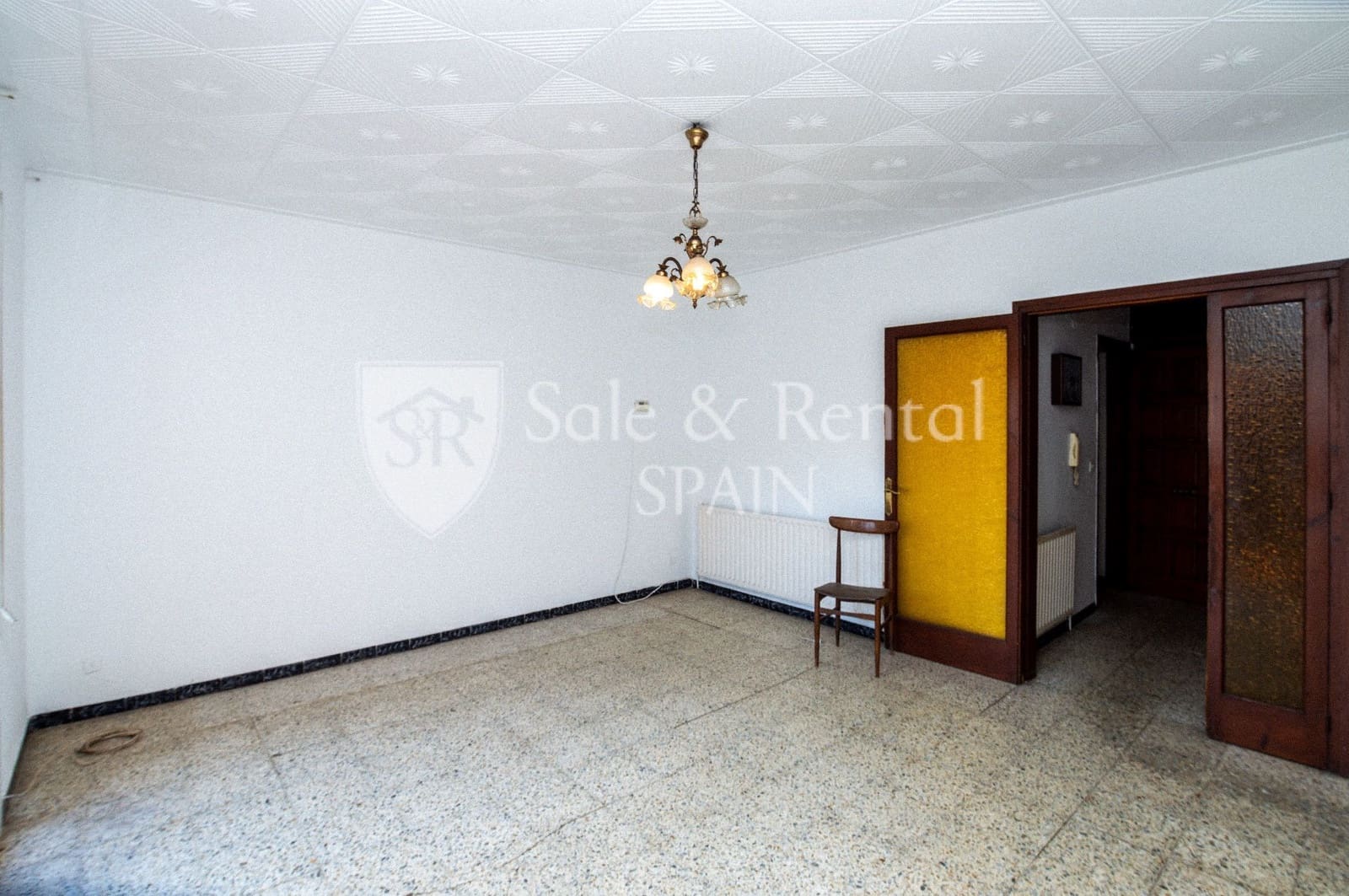 4 soverom Kjedet enebolig til salgs i Blanes med garasje - € 449 000 (Ref: 10157176)