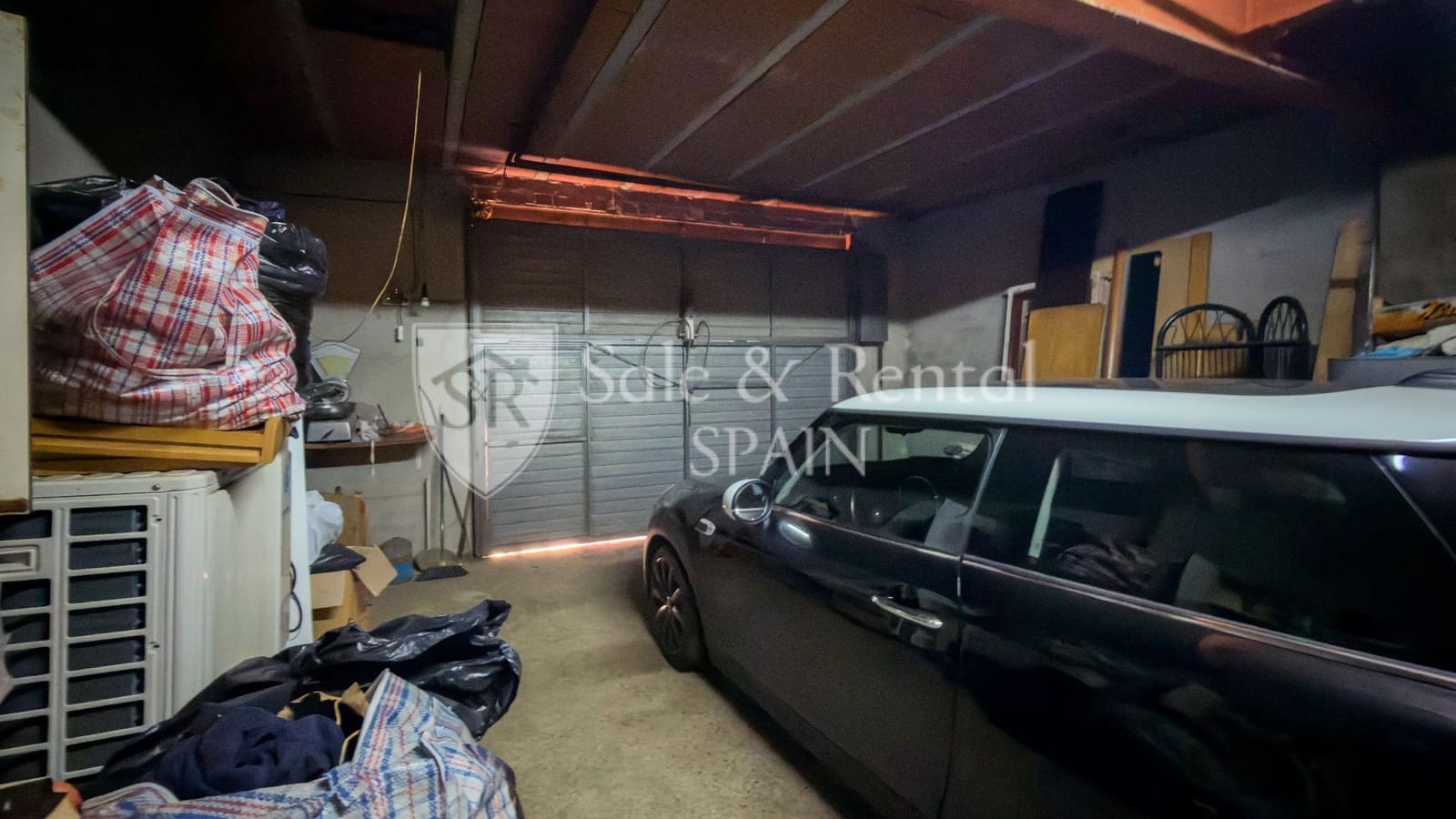 4 soverom Kjedet enebolig til salgs i Blanes med garasje - € 449 000 (Ref: 10157176)
