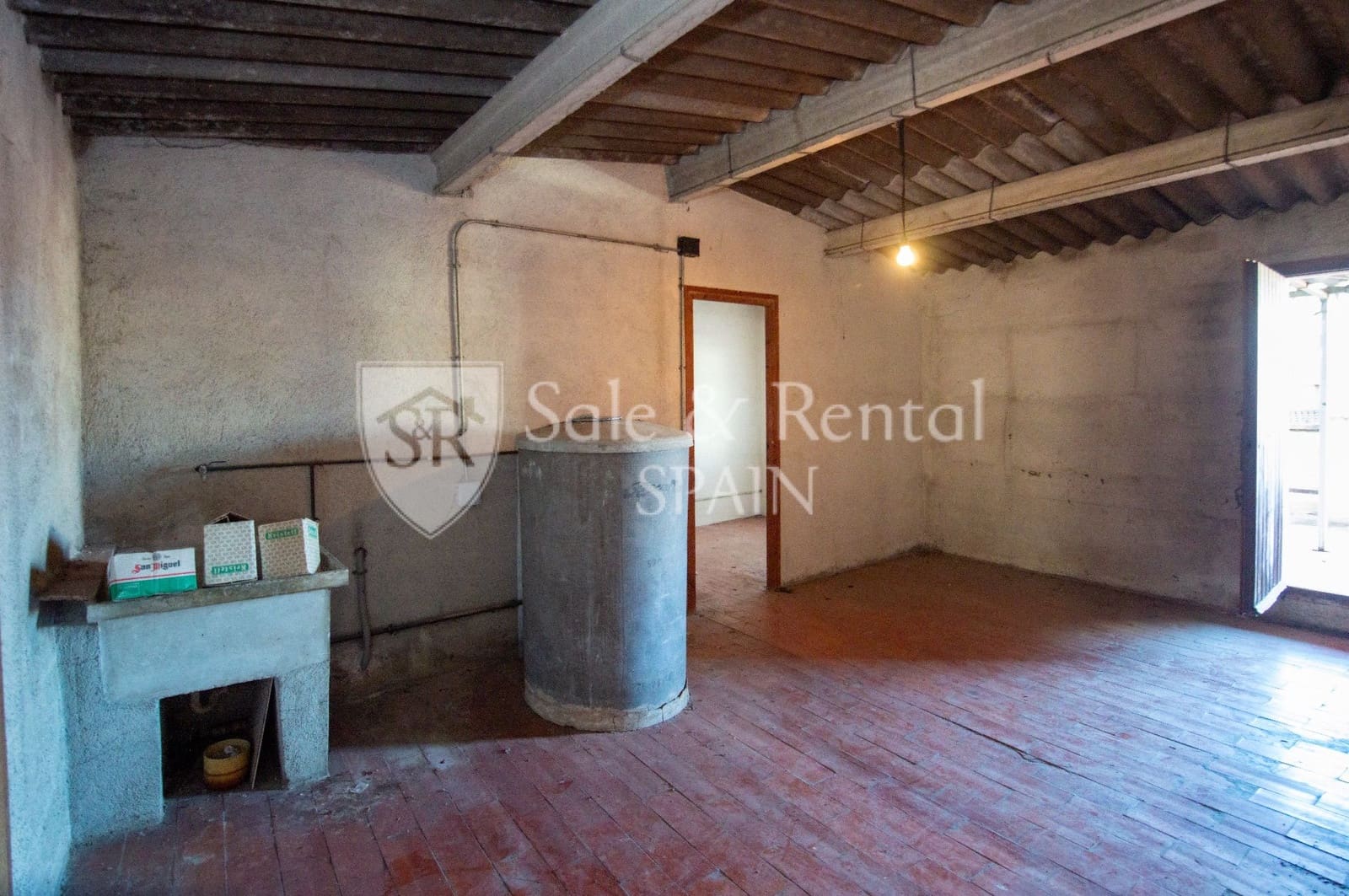 4 soverom Kjedet enebolig til salgs i Blanes med garasje - € 449 000 (Ref: 10157176)