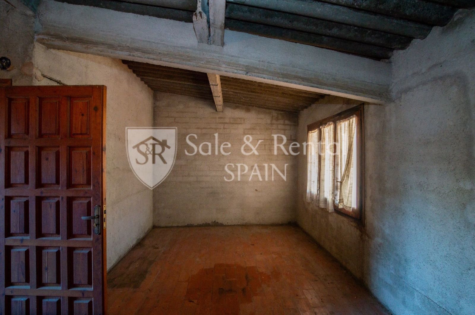 4 soverom Kjedet enebolig til salgs i Blanes med garasje - € 449 000 (Ref: 10157176)