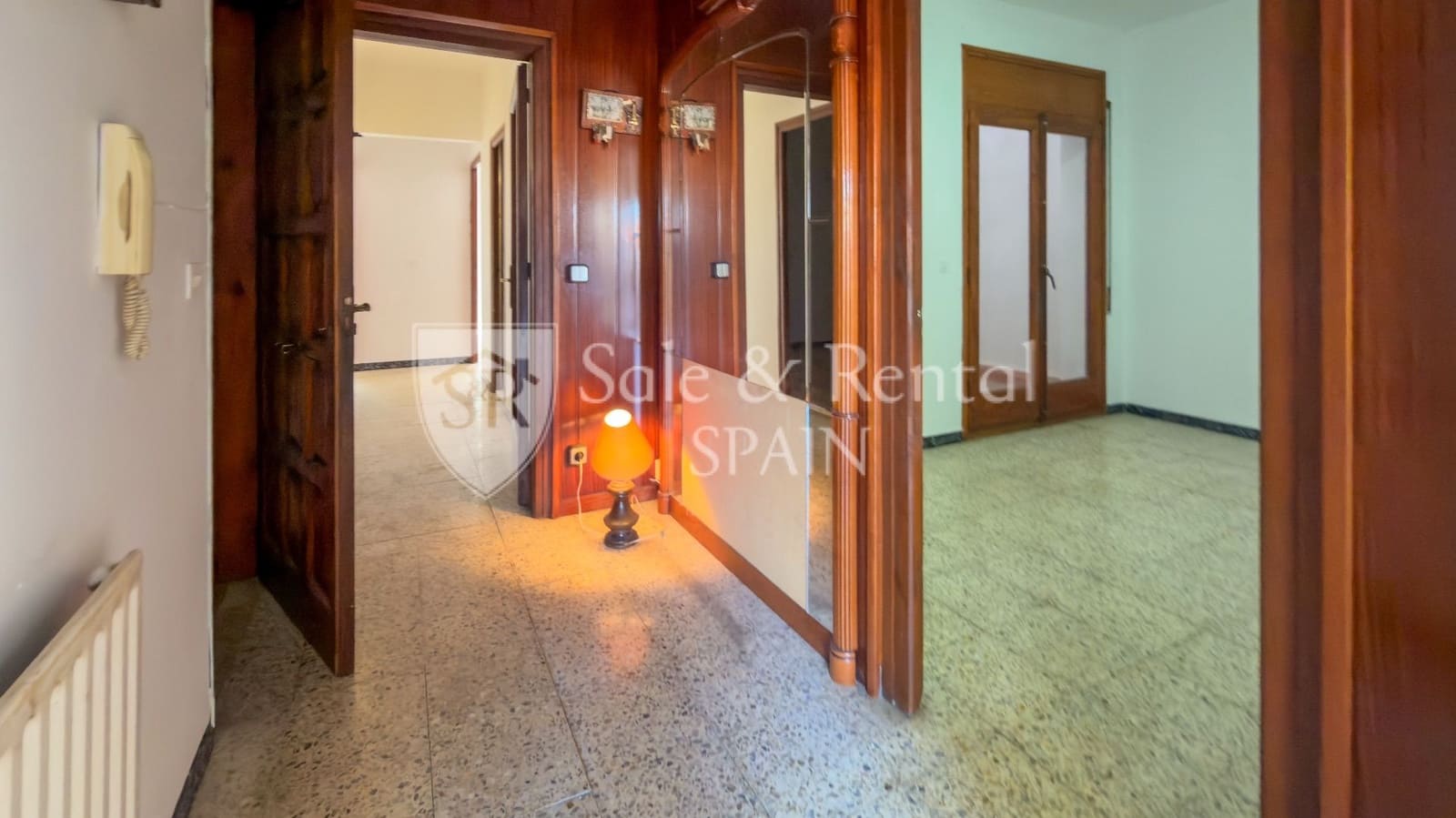 4 soverom Kjedet enebolig til salgs i Blanes med garasje - € 449 000 (Ref: 10157176)