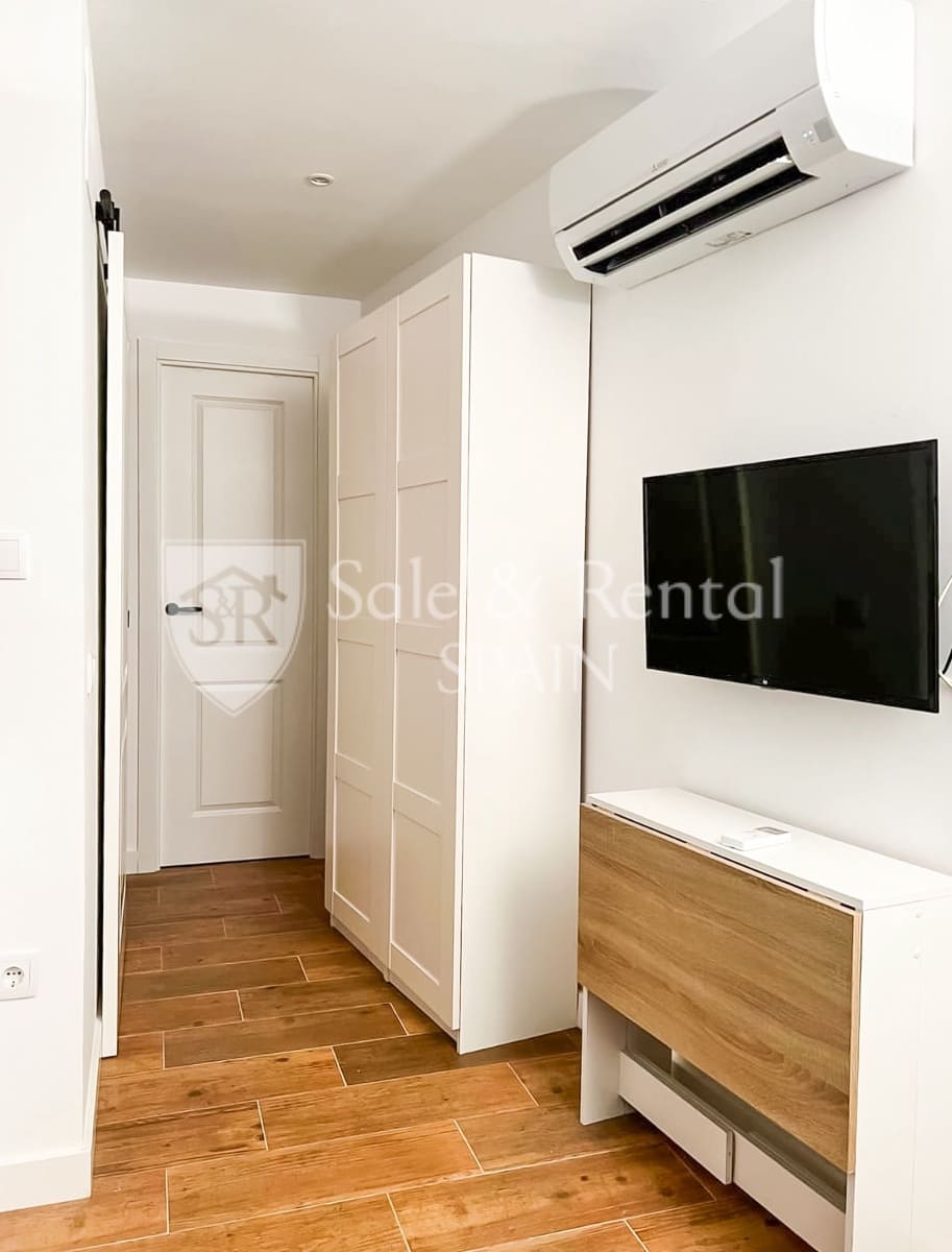 4 bedroom Semi-detached Villa for sale in Blanes - € 485,000 (Ref: 10158944)