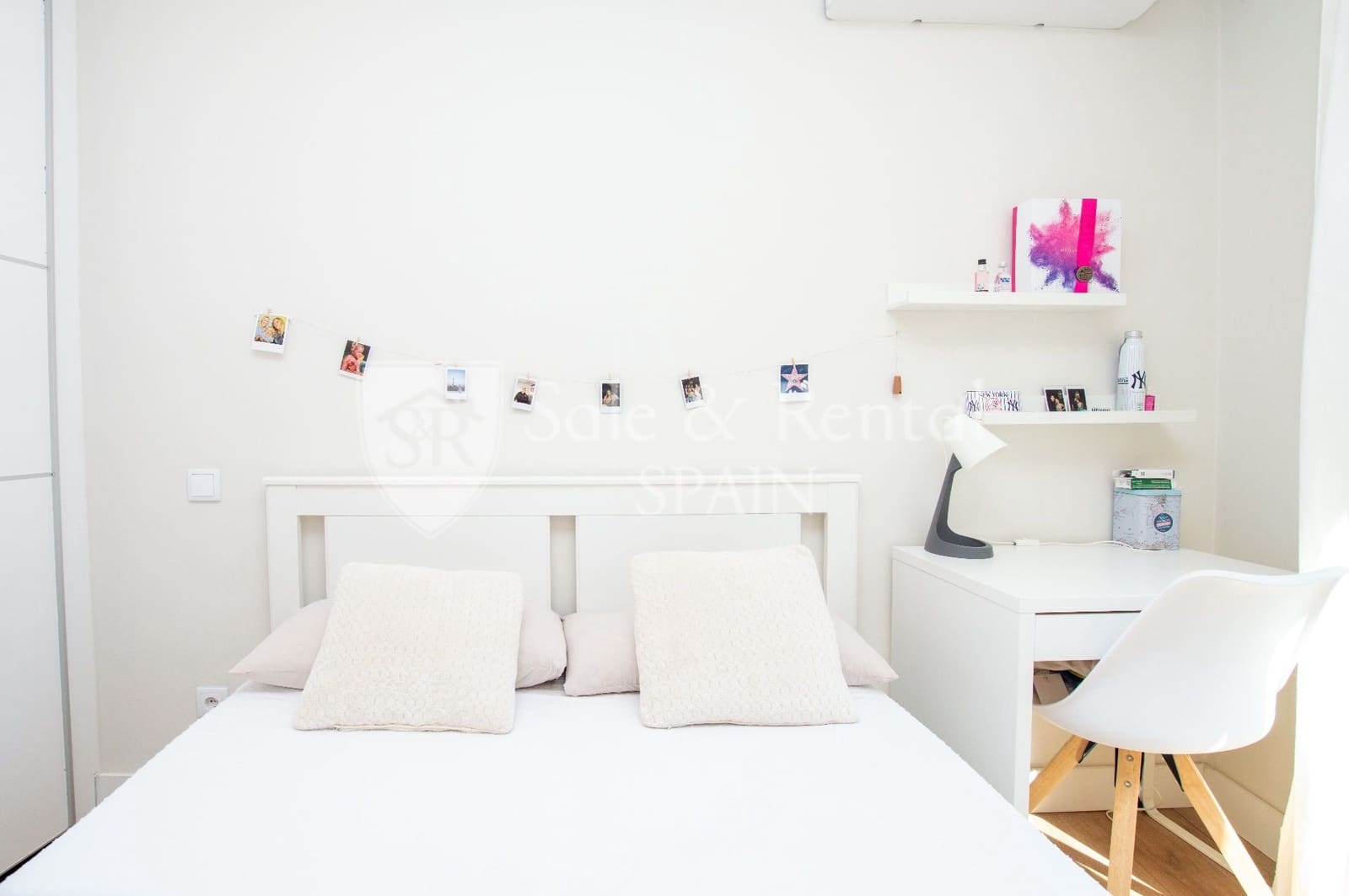 4 bedroom Semi-detached Villa for sale in Blanes - € 485,000 (Ref: 10158944)
