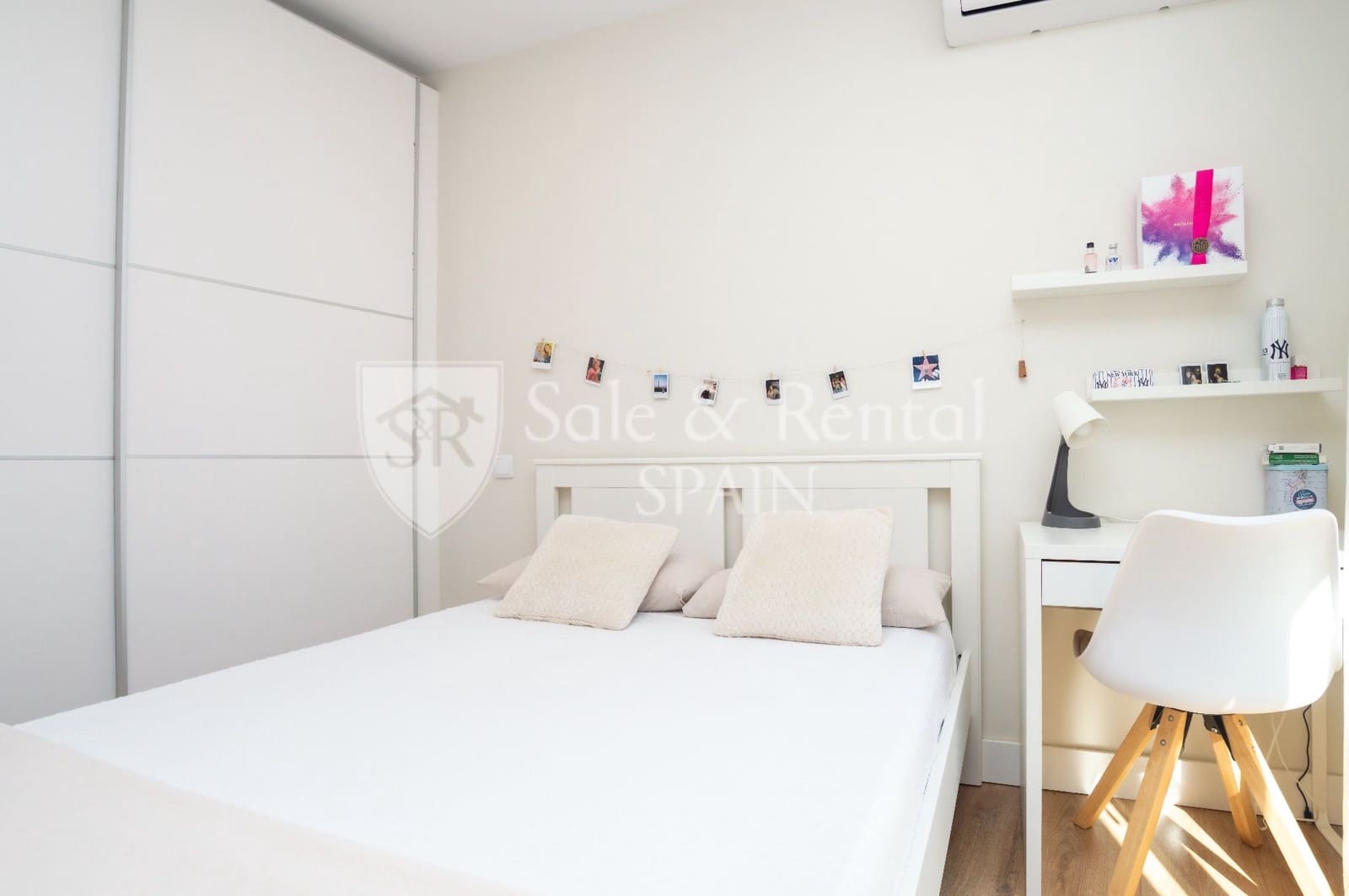4 bedroom Semi-detached Villa for sale in Blanes - € 485,000 (Ref: 10158944)