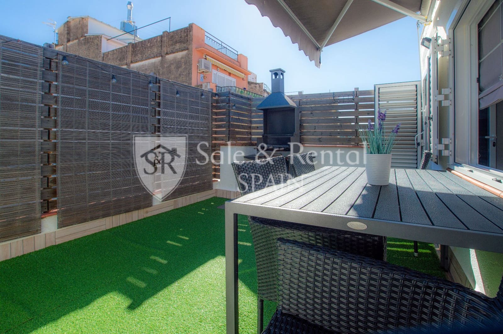 4 bedroom Semi-detached Villa for sale in Blanes - € 485,000 (Ref: 10158944)