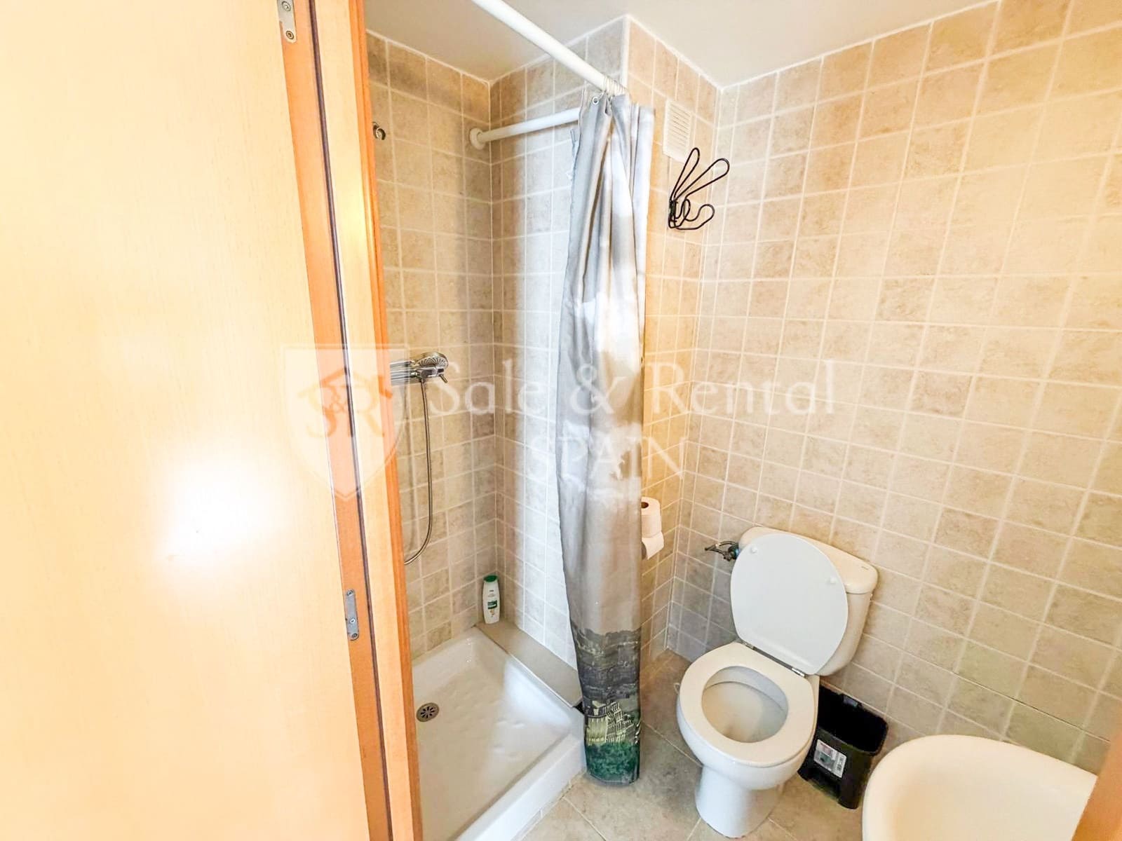 2 bedroom Flat for sale in Lloret de Mar with pool - € 260,000 (Ref: 10176265)