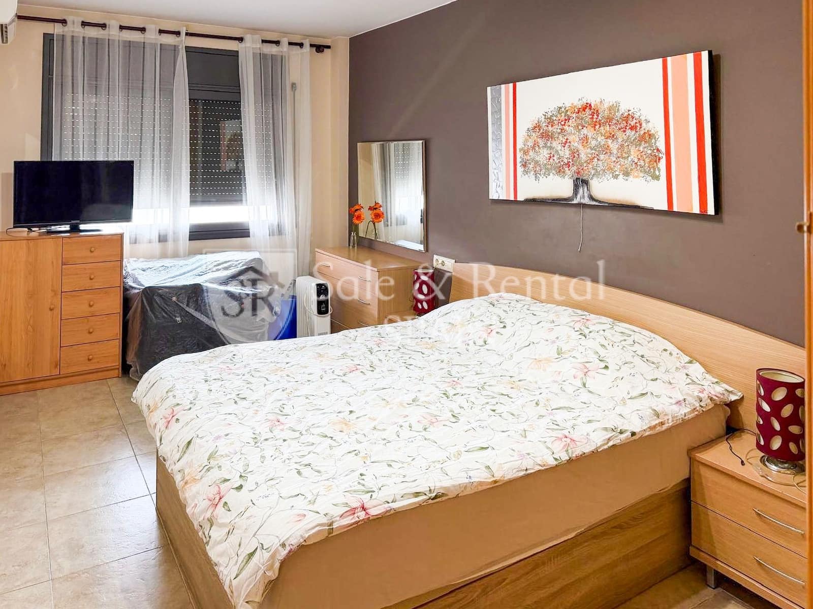 2 bedroom Flat for sale in Lloret de Mar with pool - € 260,000 (Ref: 10176265)