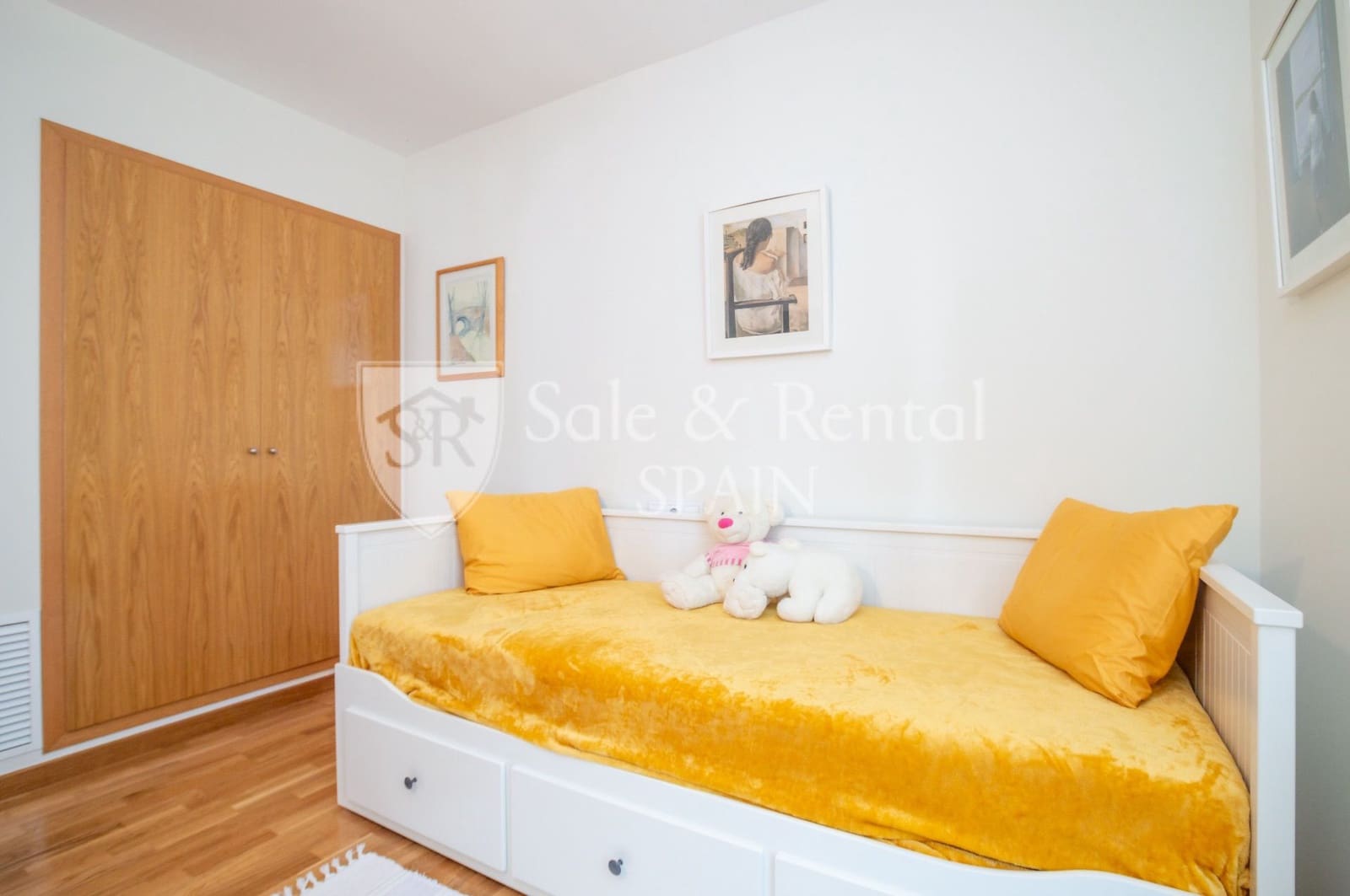 2 bedroom Flat for sale in Tossa de Mar with garage - € 360,000 (Ref: 10182437)