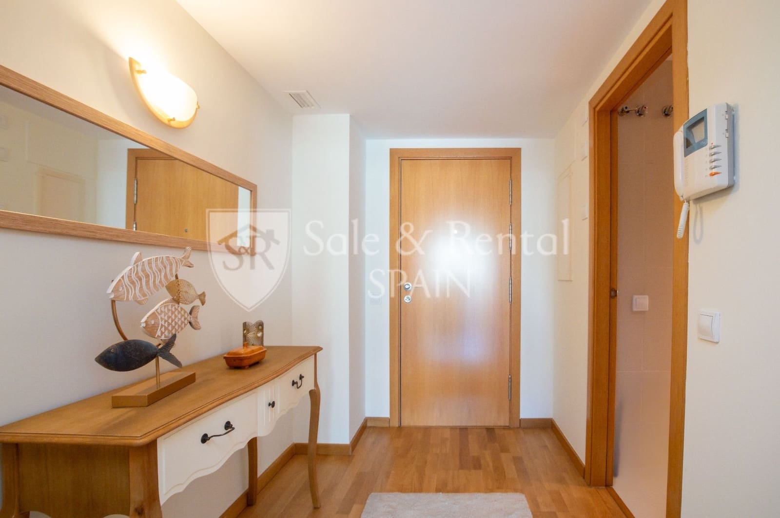 2 bedroom Flat for sale in Tossa de Mar with garage - € 360,000 (Ref: 10182437)