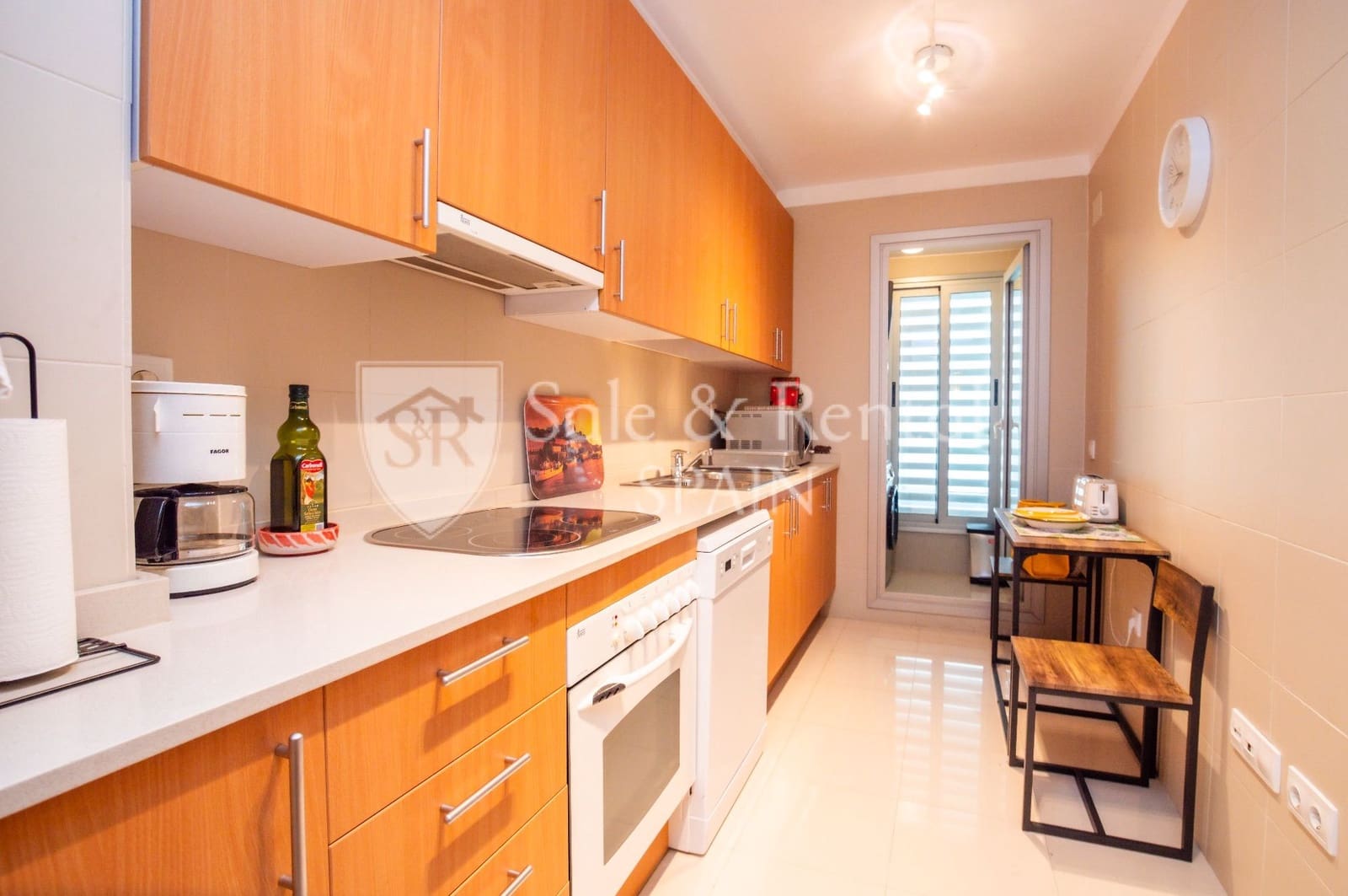 2 bedroom Flat for sale in Tossa de Mar with garage - € 360,000 (Ref: 10182437)