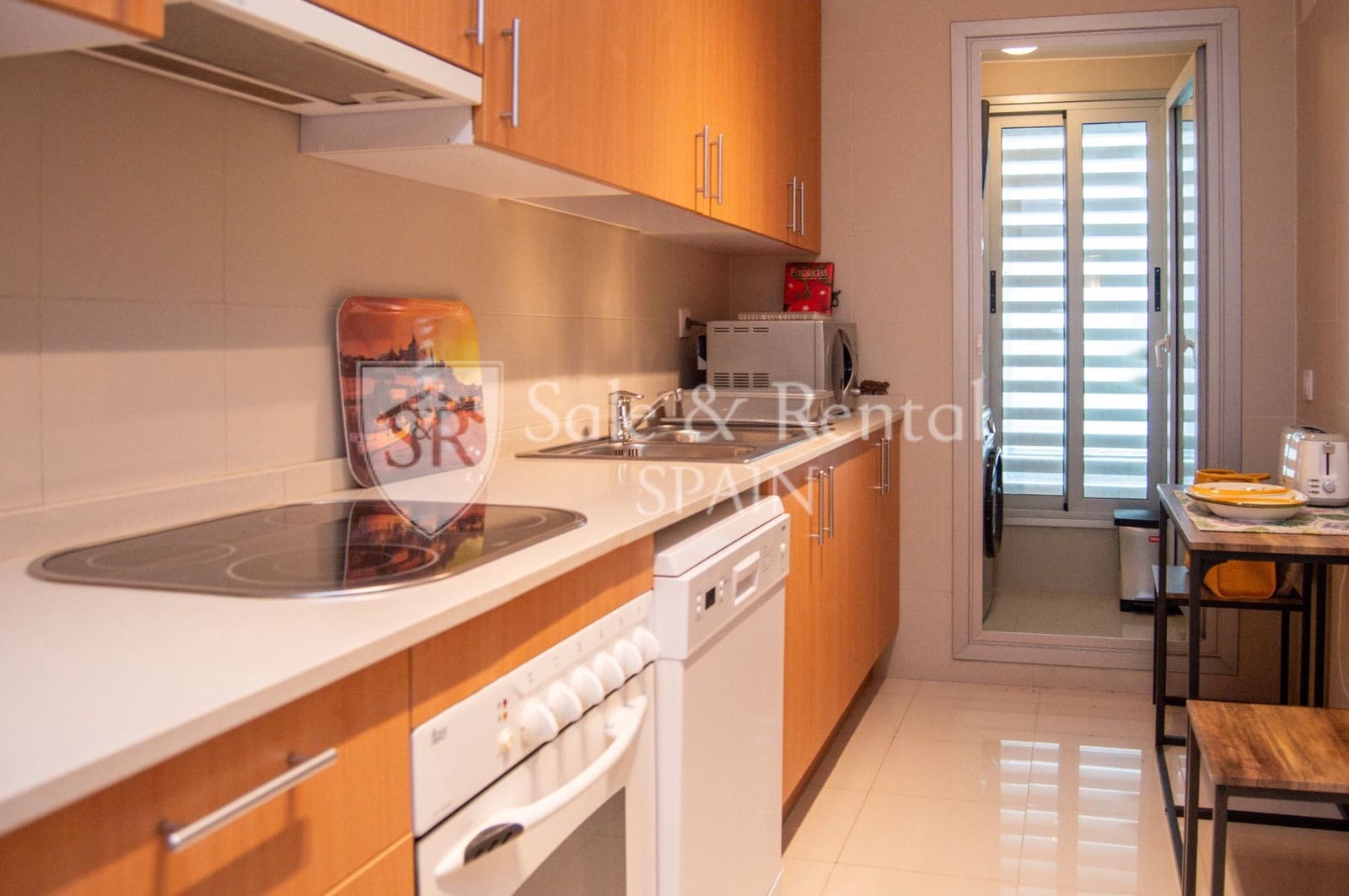 2 bedroom Flat for sale in Tossa de Mar with garage - € 360,000 (Ref: 10182437)
