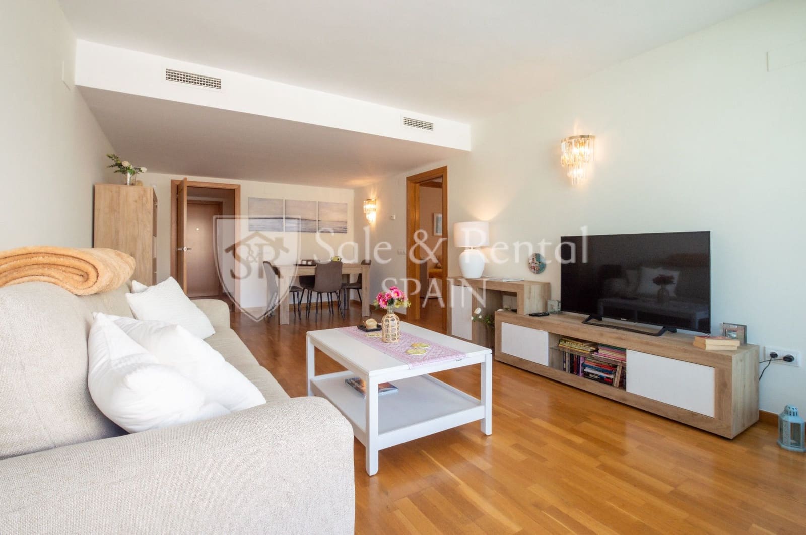 2 bedroom Flat for sale in Tossa de Mar with garage - € 360,000 (Ref: 10182437)