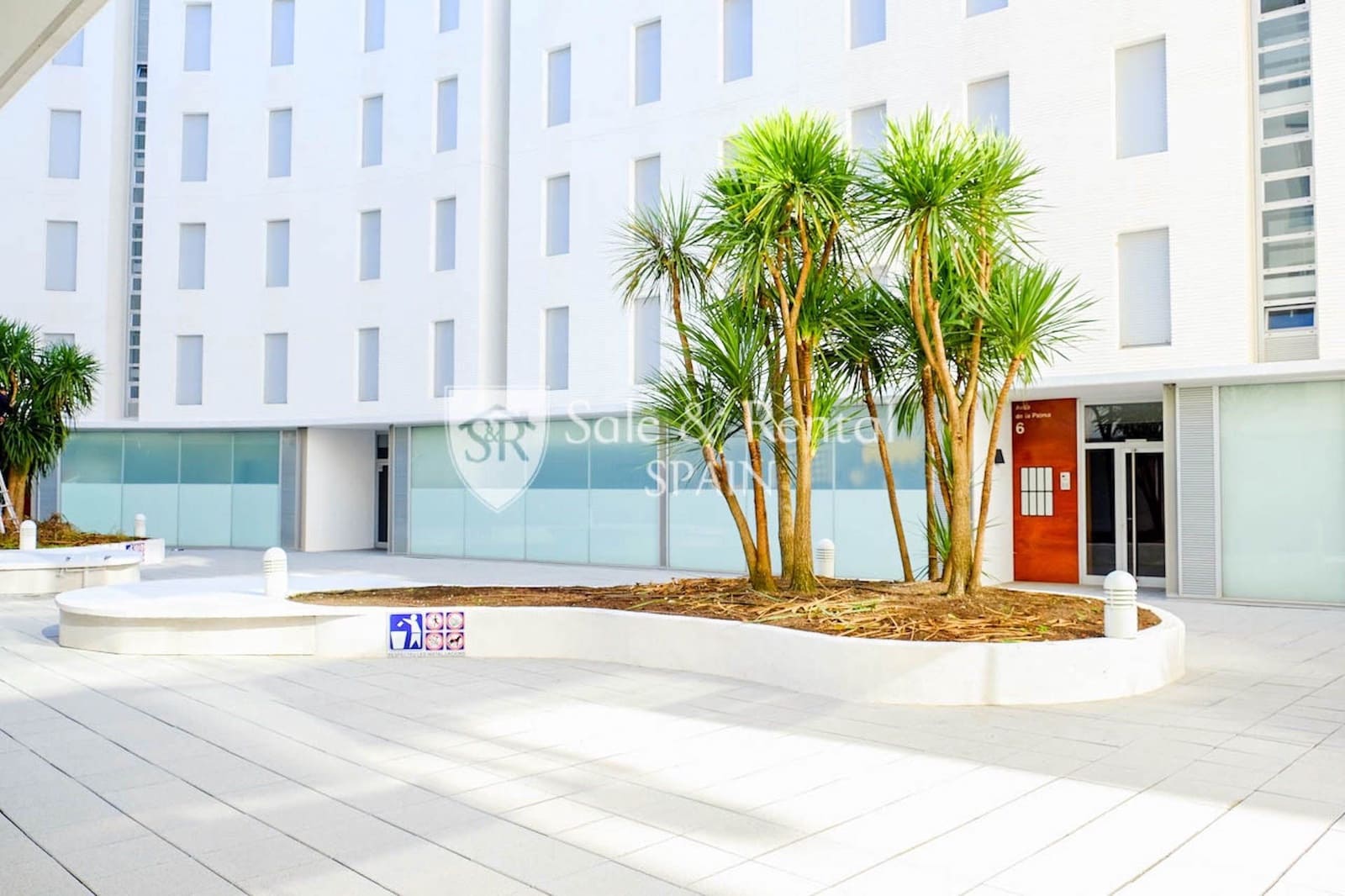 2 bedroom Flat for sale in Tossa de Mar with garage - € 360,000 (Ref: 10182437)