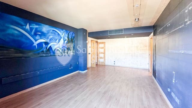 3 chambre Appartement à vendre à El Molí - El Rieral, Lloret de Mar avec piscine garage - 340 000 € (Ref: 10182438)