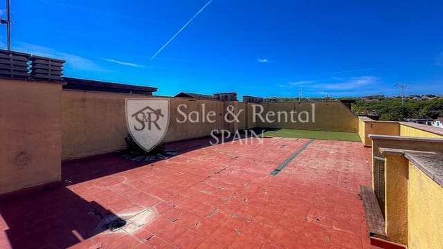 3 chambre Appartement à vendre à El Molí - El Rieral, Lloret de Mar avec piscine garage - 340 000 € (Ref: 10182438)