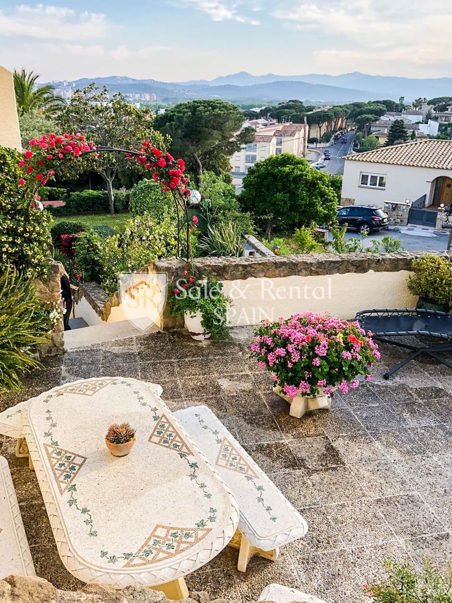 6 soveværelse Villa til salg i Castell-Platja d'Aro med swimmingpool garage - € 1.280.000 (Ref: 4695152)