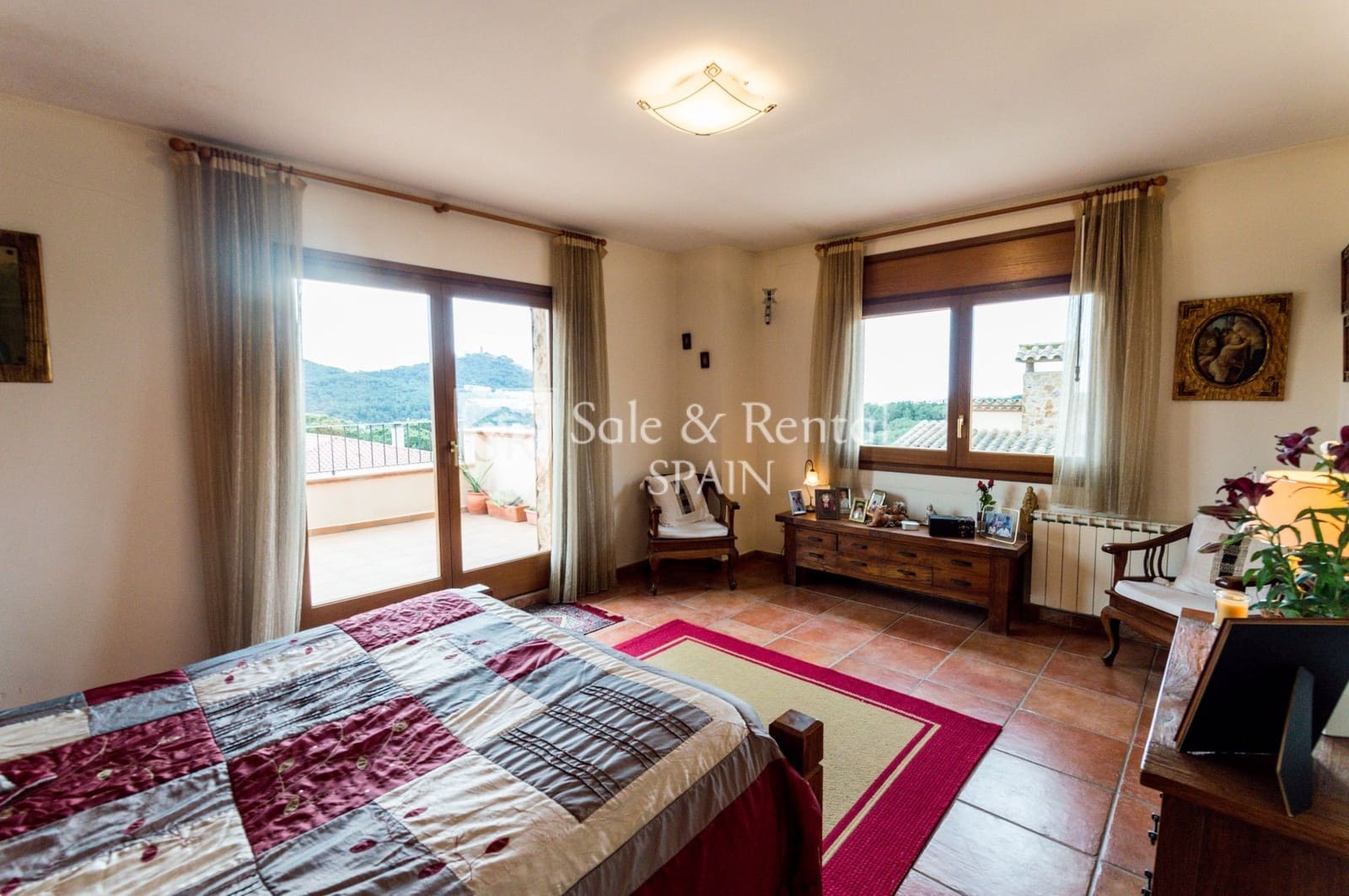 5 soveværelse Villa til salg i Blanes med swimmingpool garage - € 700.000 (Ref: 6017794)