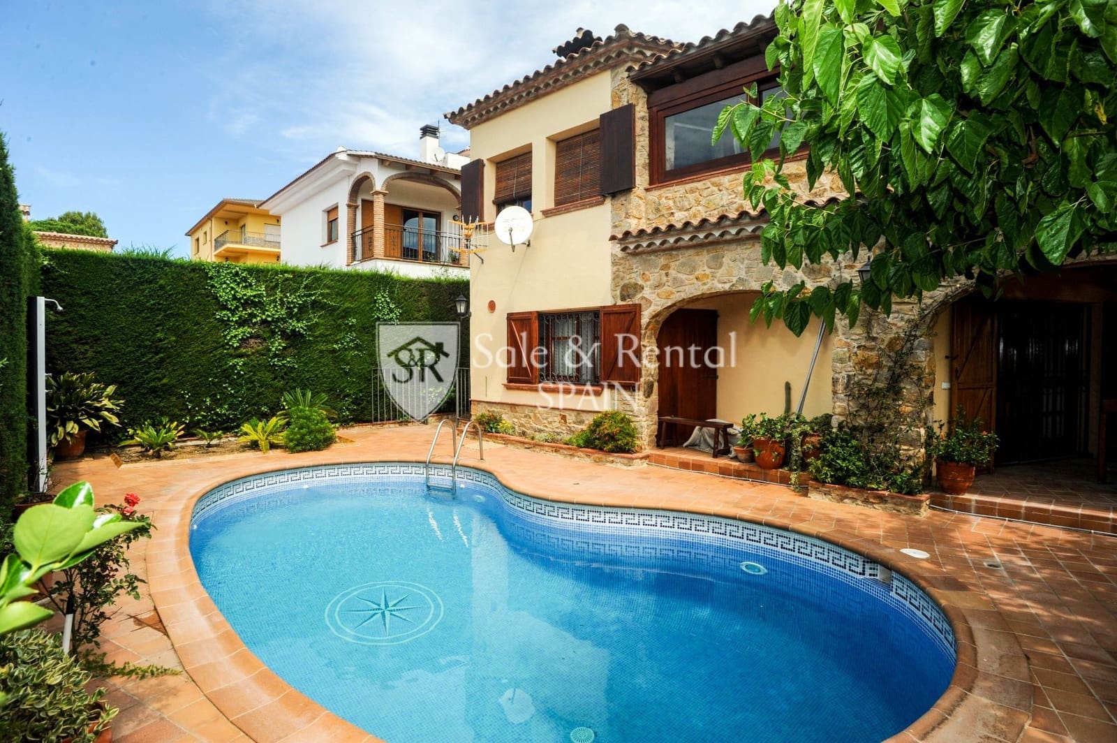 4 soveværelse Villa til salg i Blanes med swimmingpool garage - € 800.000 (Ref: 6019586)