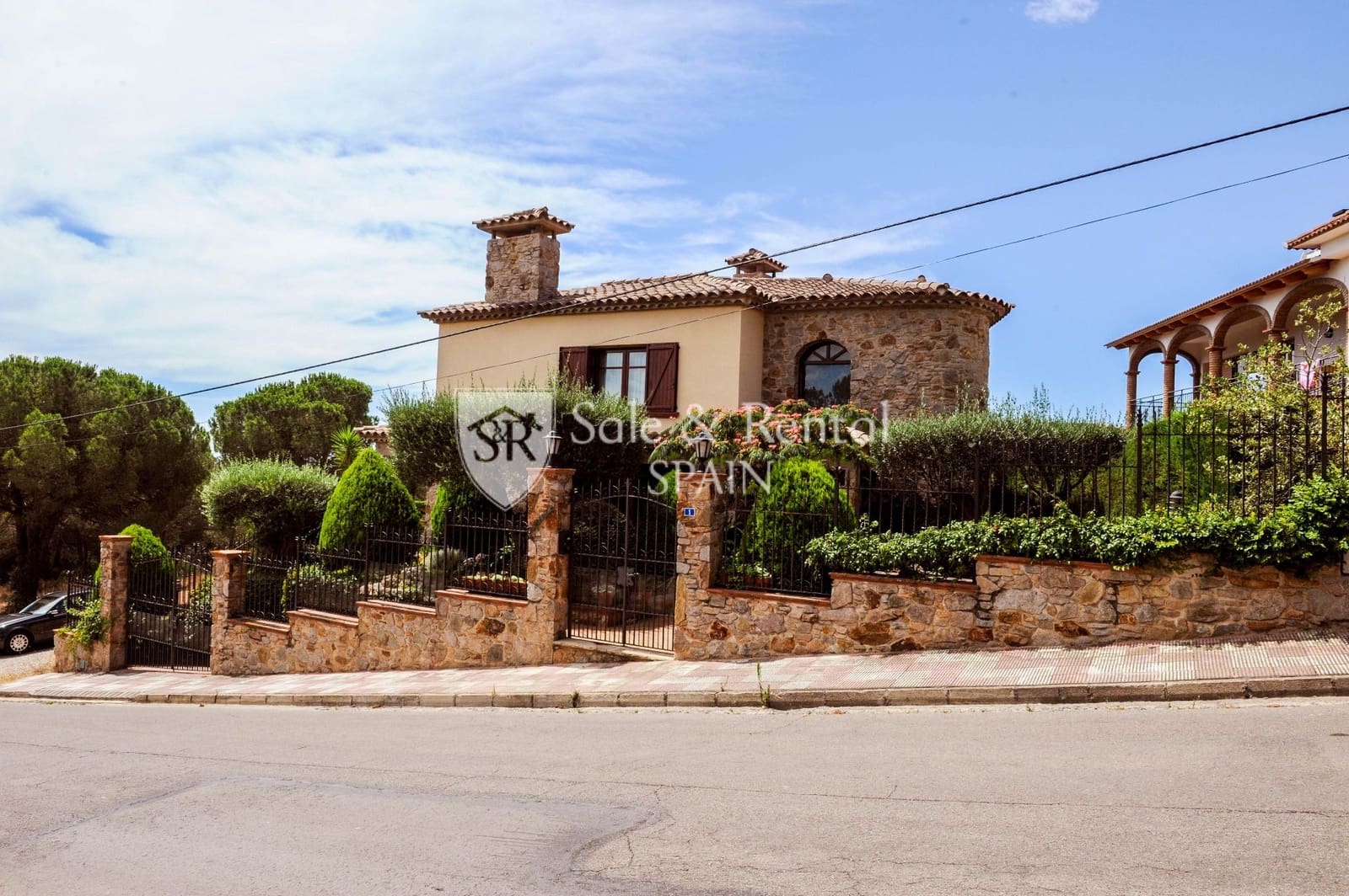 4 soveværelse Villa til salg i Blanes med swimmingpool garage - € 800.000 (Ref: 6019586)