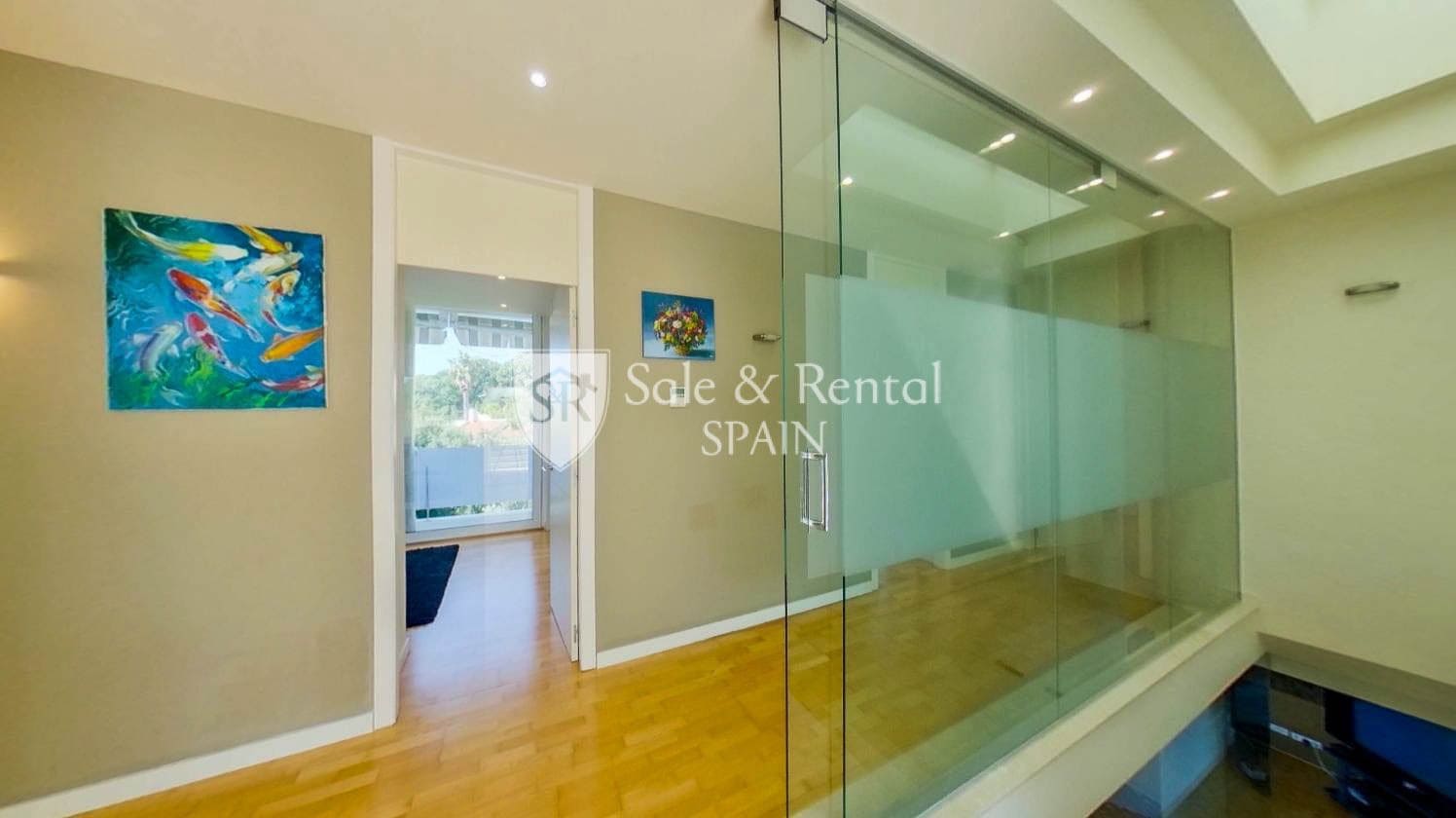 4 sypialnia Willa na sprzedaż w Lloret de Mar z basenem garażem - 875 000 € (Ref: 6060333)