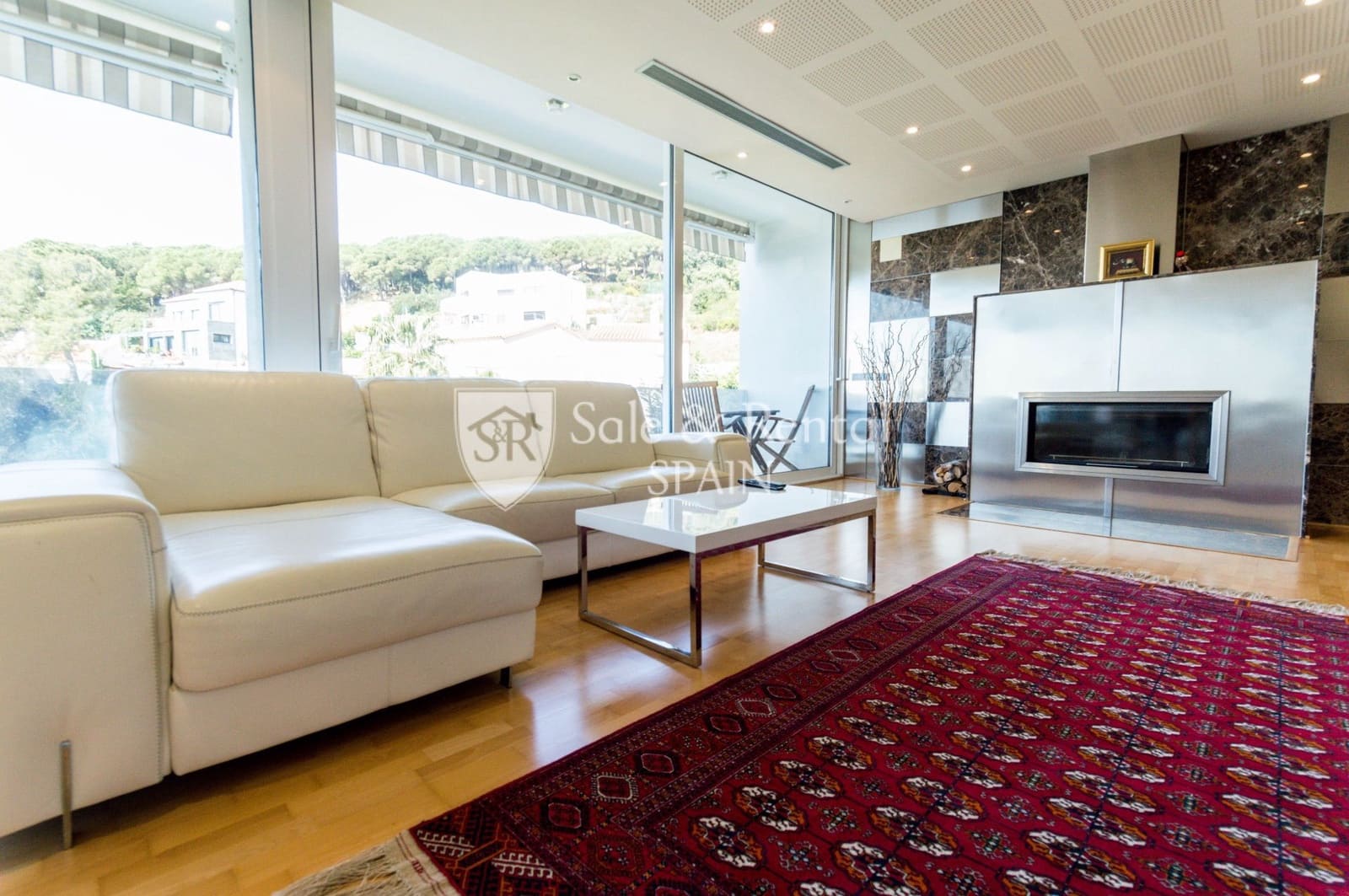 4 sypialnia Willa na sprzedaż w Lloret de Mar z basenem garażem - 875 000 € (Ref: 6060333)