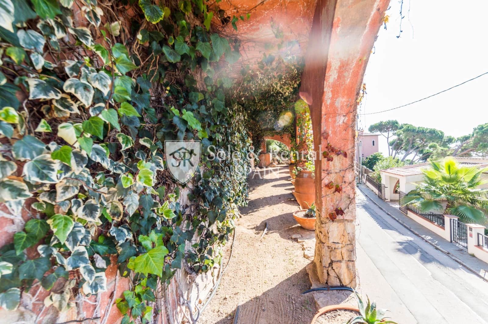 Ubebygd land til salgs i Lloret de Mar - € 350 000 (Ref: 6418564)