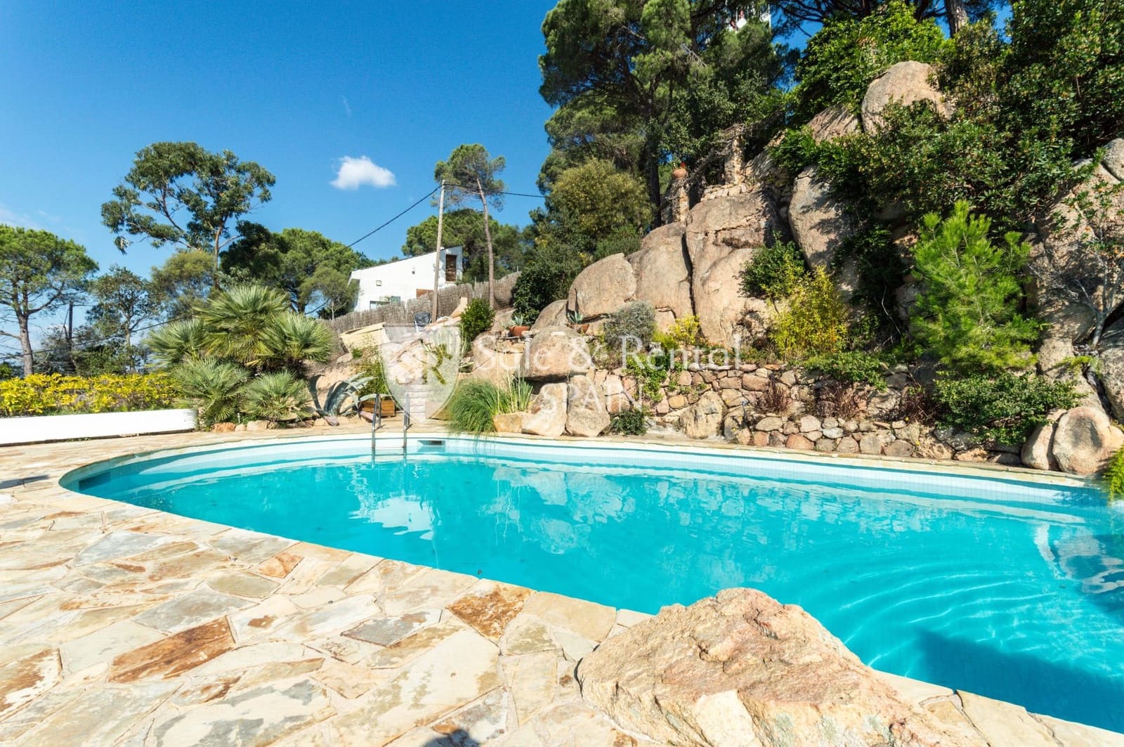 Ubebygd land til salgs i Lloret de Mar - € 350 000 (Ref: 6418564)