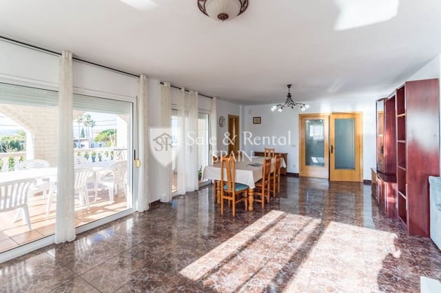 7 slaapkamer Villa te koop in Montgoda, Lloret de Mar - € 840.000 (Ref: 6557870)