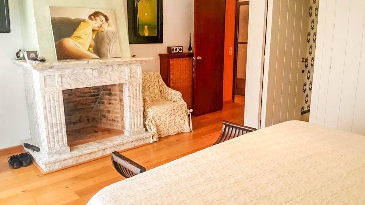 8 slaapkamer Villa te koop in Lloret de Mar met zwembad garage - € 580.000 (Ref: 6837957)