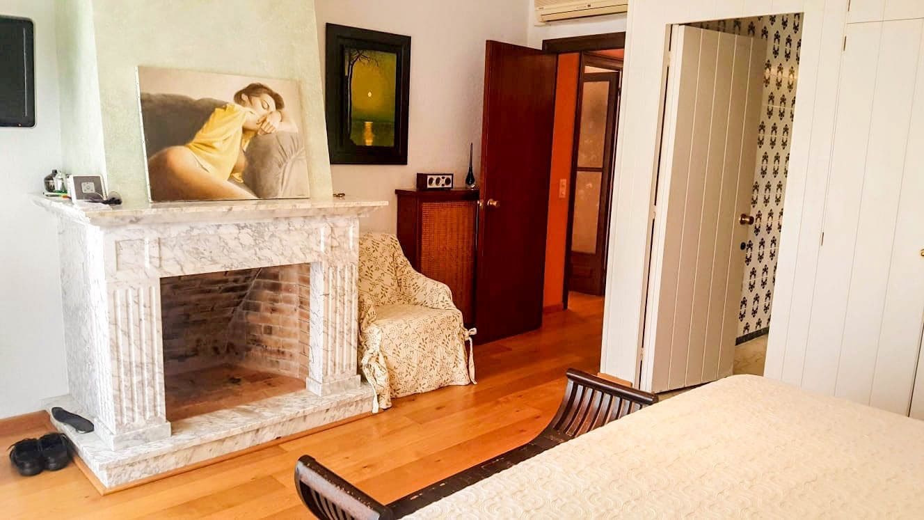 8 slaapkamer Villa te koop in Lloret de Mar met zwembad garage - € 580.000 (Ref: 6837957)