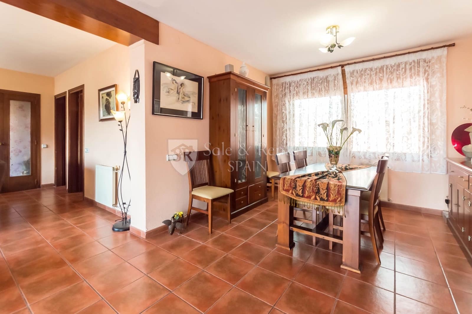 4 soveværelse Villa til salg i Lloret de Mar med swimmingpool garage - € 450.000 (Ref: 7000798)