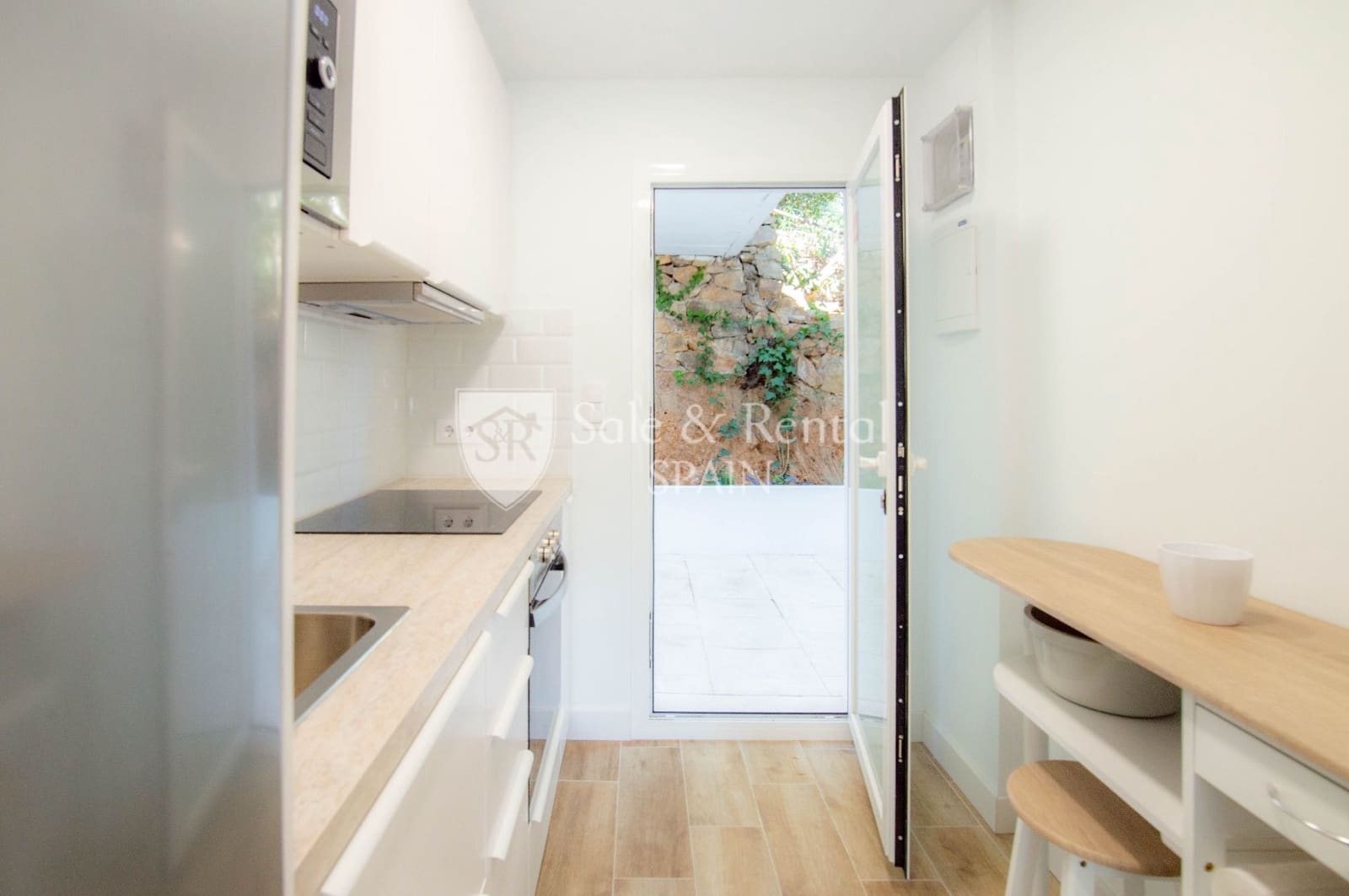 3 bedroom Flat for sale in Lloret de Mar - € 195,000 (Ref: 7140699)