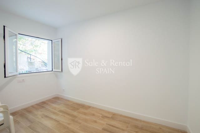 Piso de 3 habitaciones en Canyelles, Lloret de Mar en venta - 195.000 € (Ref: 7140699)