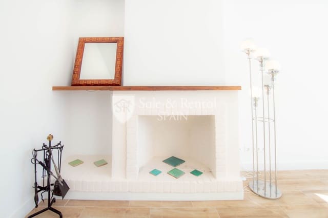 Piso de 3 habitaciones en Canyelles, Lloret de Mar en venta - 195.000 € (Ref: 7140699)