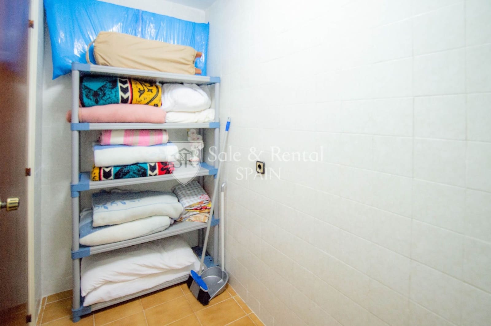 7 soveværelse Villa til salg i Lloret de Mar med swimmingpool garage - € 490.000 (Ref: 7149431)