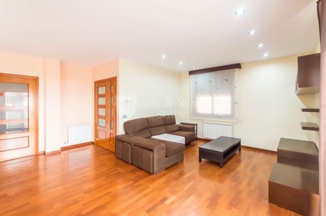 5 bedroom Villa for sale in Roca Grossa, Lloret de Mar with pool garage - € 690,000 (Ref: 7302119)