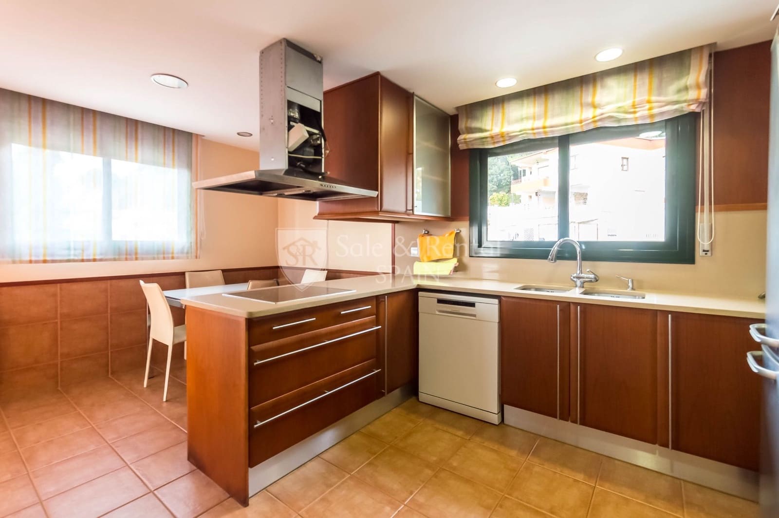 5 camera da letto Villa in vendita in Lloret de Mar con piscina garage - 690.000 € (Rif: 7302119)