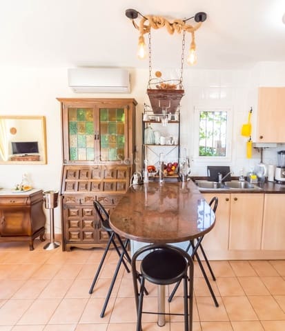 Chalet de 8 habitaciones en Serra Brava, Lloret de Mar en venta con piscina garaje - 449.000 € (Ref: 7419809)