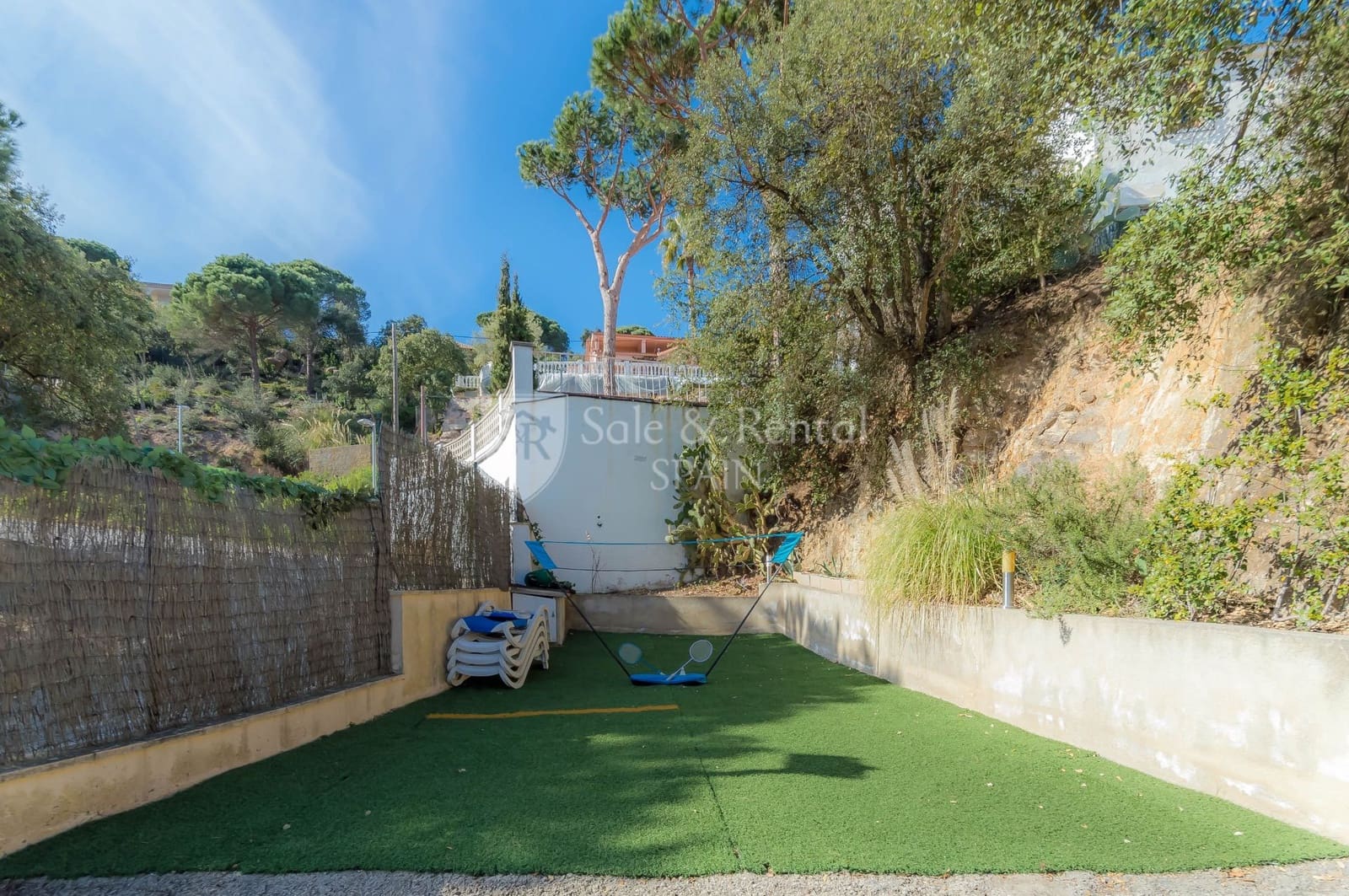 8 soveværelse Villa til salg i Lloret de Mar med swimmingpool garage - € 449.000 (Ref: 7419809)
