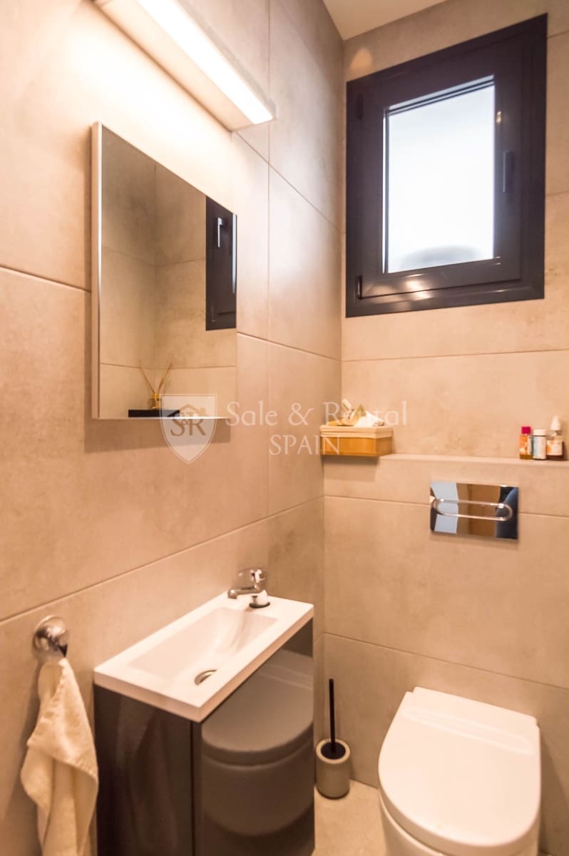 4 bedroom Villa for sale in Lloret de Mar with pool garage - € 1,250,000 (Ref: 7480689)