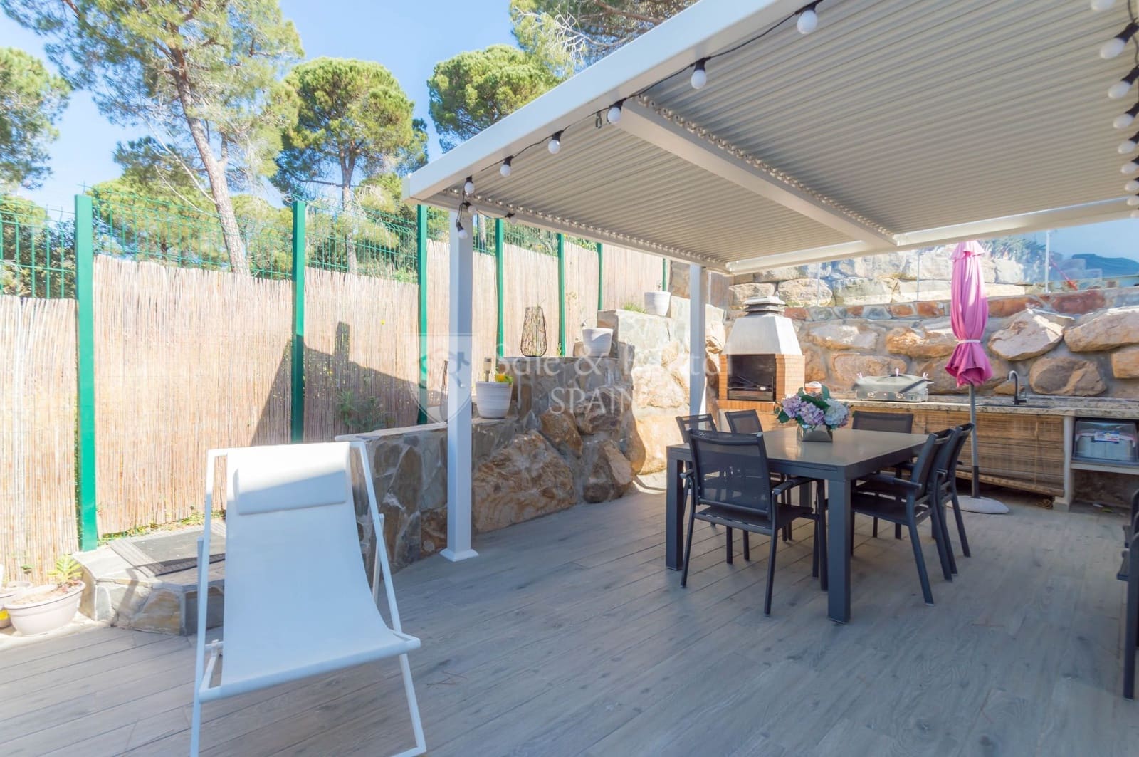 4 bedroom Villa for sale in Lloret de Mar with pool garage - € 1,250,000 (Ref: 7480689)