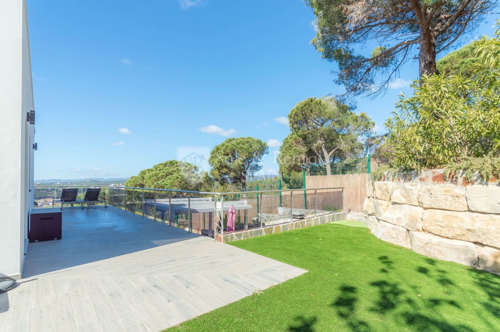 4 bedroom Villa for sale in Lloret de Mar with pool garage - € 1,250,000 (Ref: 7480689)