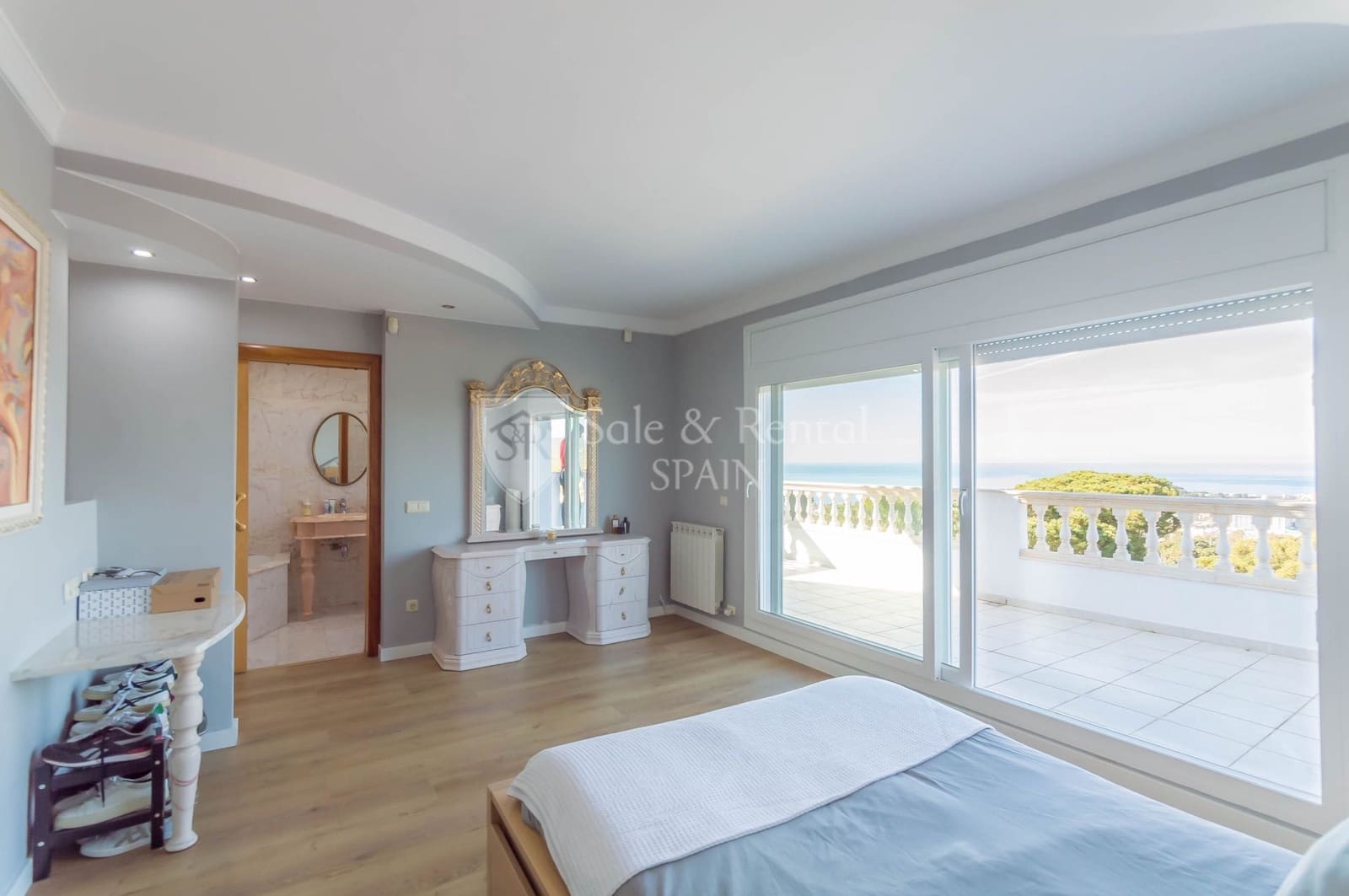 3 soveværelse Villa til salg i Lloret de Mar med swimmingpool garage - € 699.000 (Ref: 7512691)